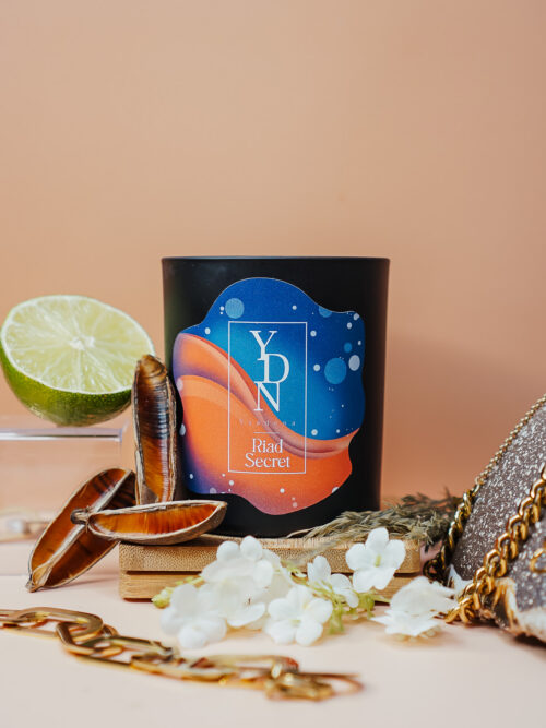 Bougie parfumée Riad Secret grand format en cire de soja, fabrication artisanale en Belgique.