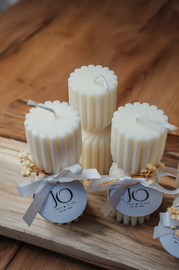 Bougies mariage artisanales avec étiquettes personnalisées, idée de cadeau d’invité