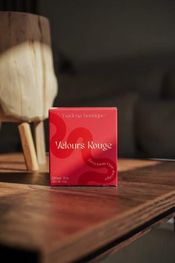 Bougie parfumée Velours Rouge 240 ml